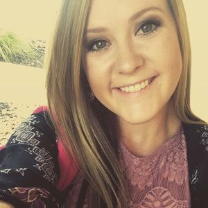 Meet your Posher, Shelbie